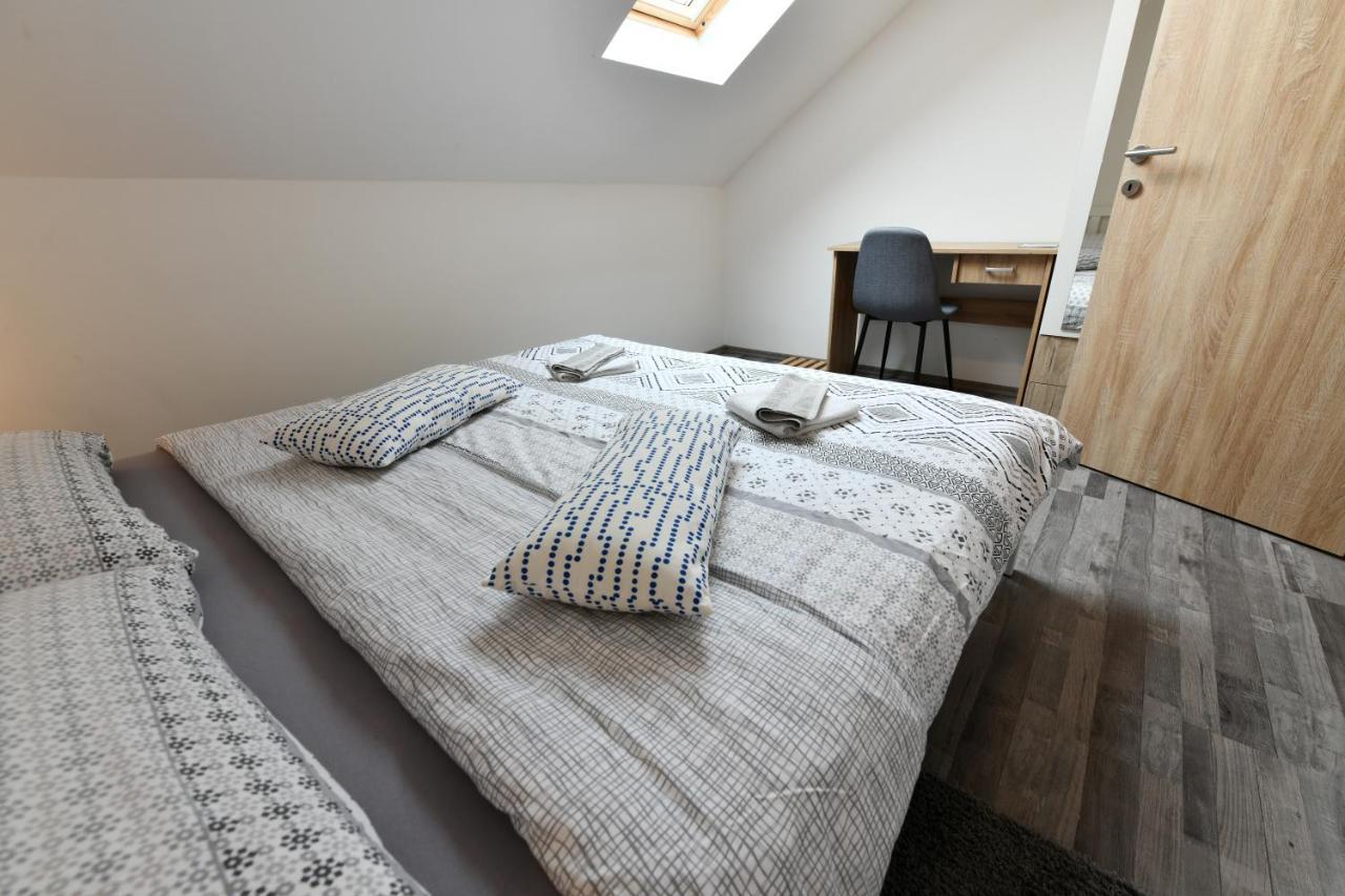 Apartman Mate Rakovica Eksteriør billede