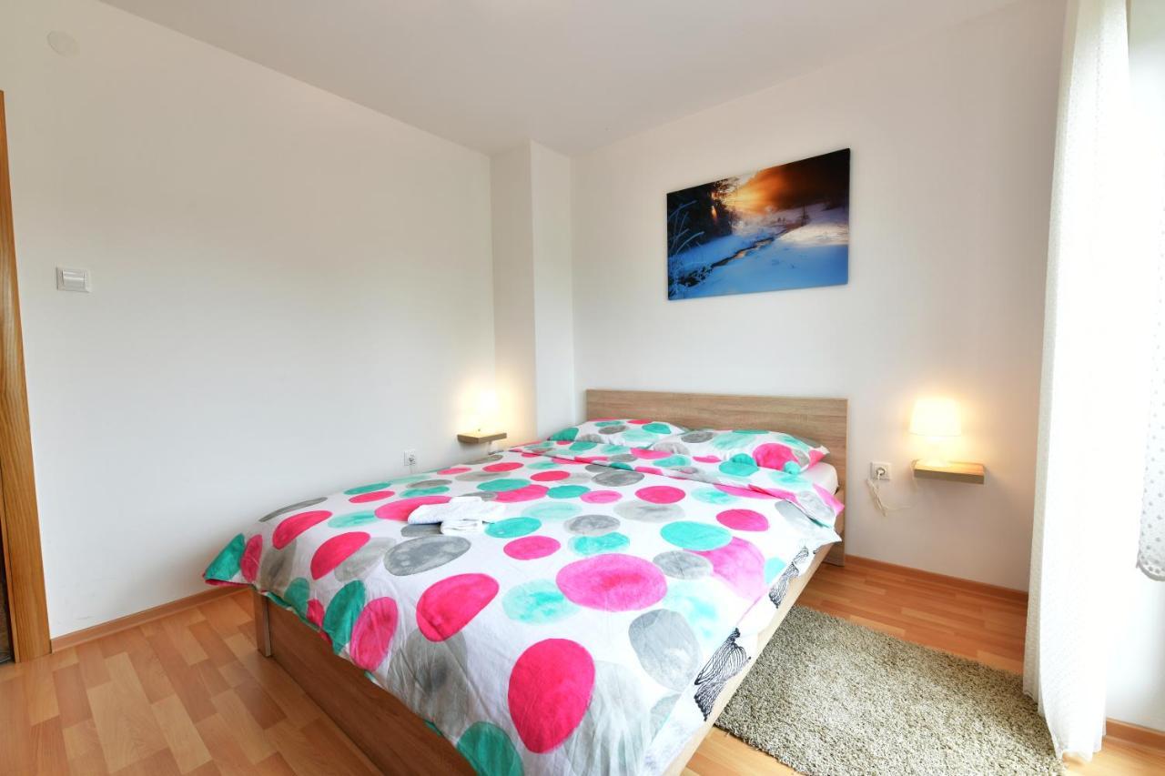 Apartman Mate Rakovica Eksteriør billede