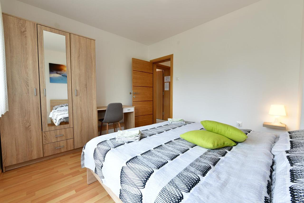 Apartman Mate Rakovica Eksteriør billede