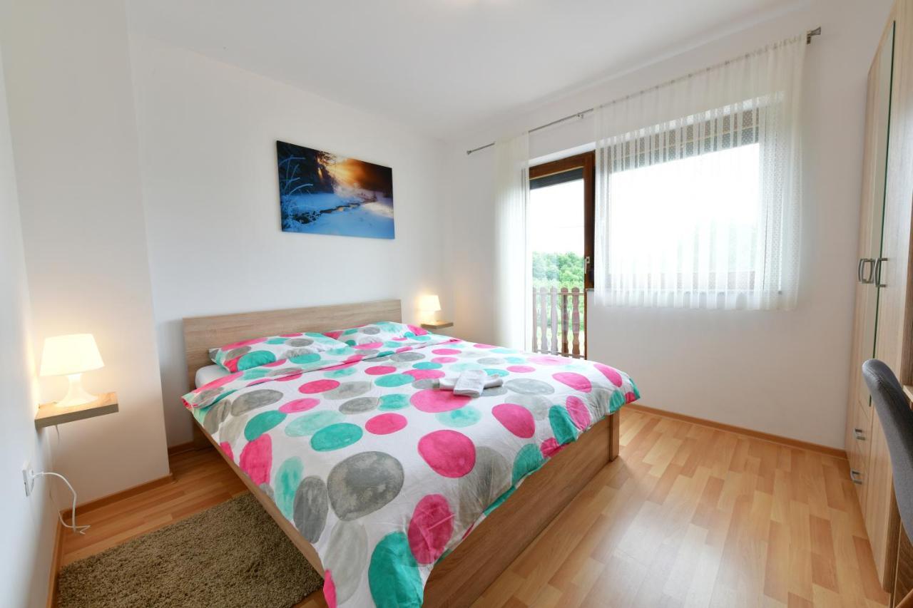 Apartman Mate Rakovica Eksteriør billede